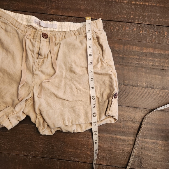 Old Navy Linen Tan Mid- Rise Shorts Sz 6 - Picture 3 of 4